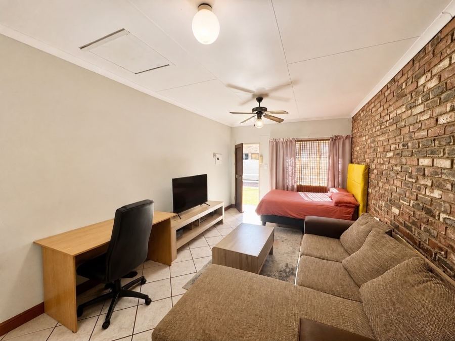 1 Bedroom Property for Sale in Die Bult North West